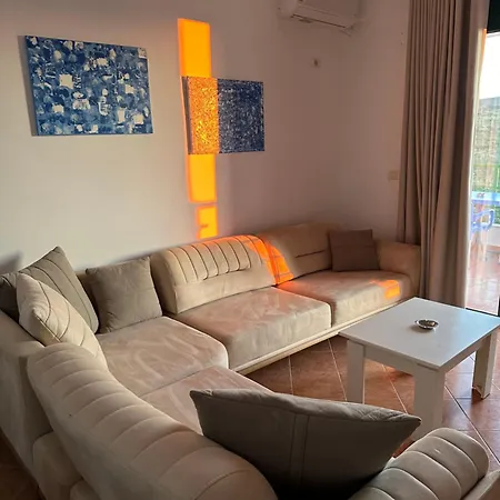Serenity Apartment *