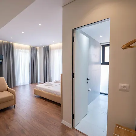 Hotel Imperio Daire *