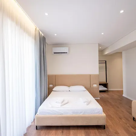 Hotel Imperio *