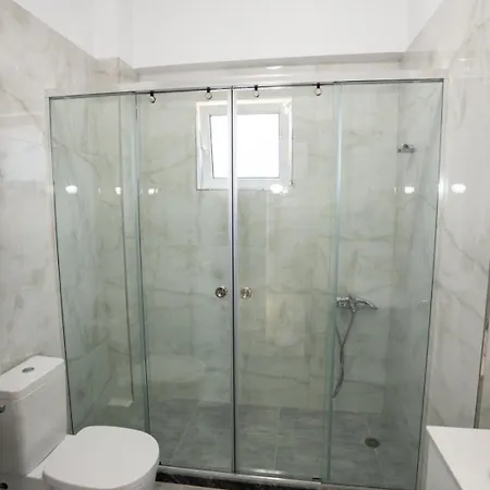Imperio Apartamento Sarandë